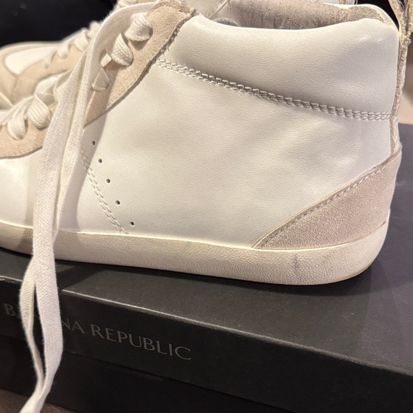 Banana Republic White and Tan Women's Sneakers - Picture 6 of 7